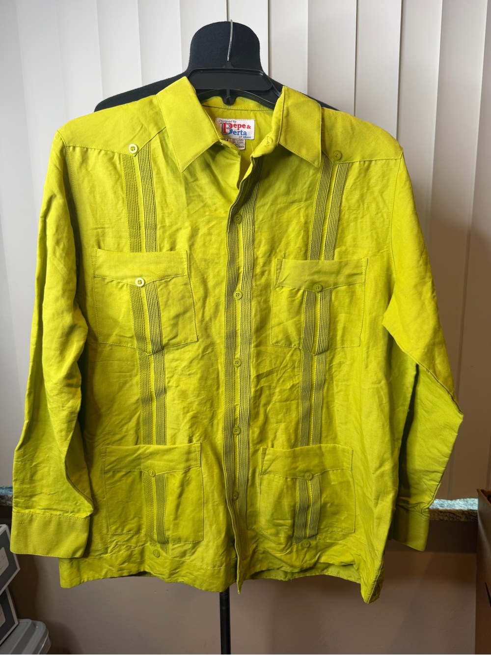 Pepe & Berta Men’s Chartreuse Linen Guayabera Jacket Lime Green Size Medium - Picture 2 of 5